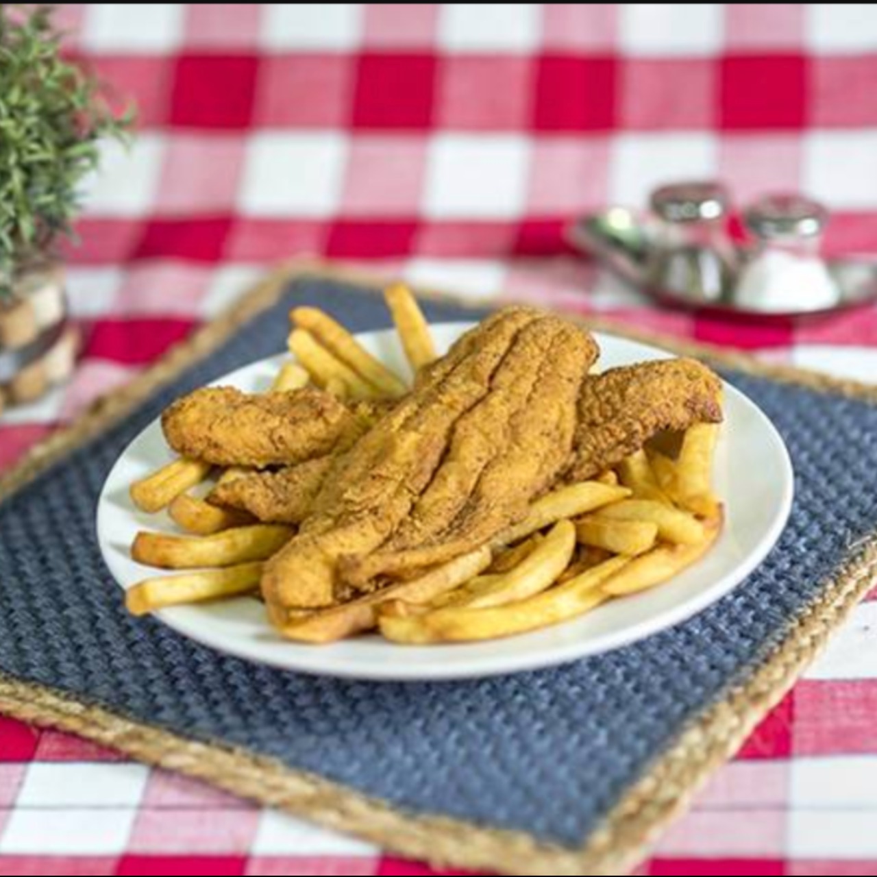 Order 2 piece fish meal food online from 3dx Chicken And Fish Baskets store, Columbus on bringmethat.com