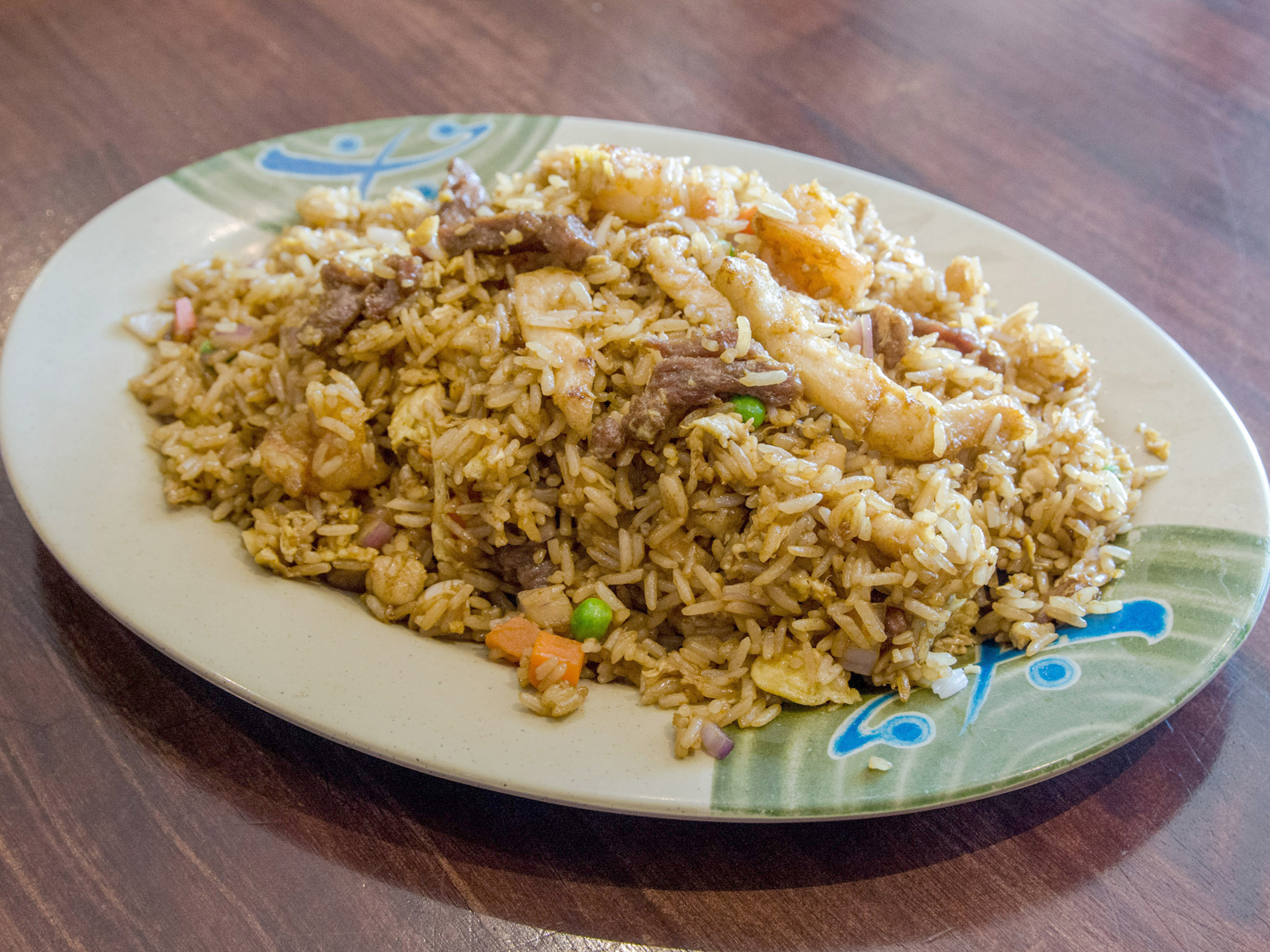 Order 45. Combination Fried Rice food online from Hunan Cafe store, Gaithersburg on bringmethat.com