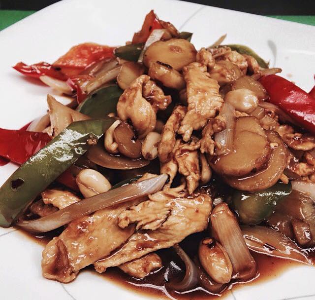 Order Kung Pao Chicken food online from Fusion Asian Bistro store, Buford on bringmethat.com