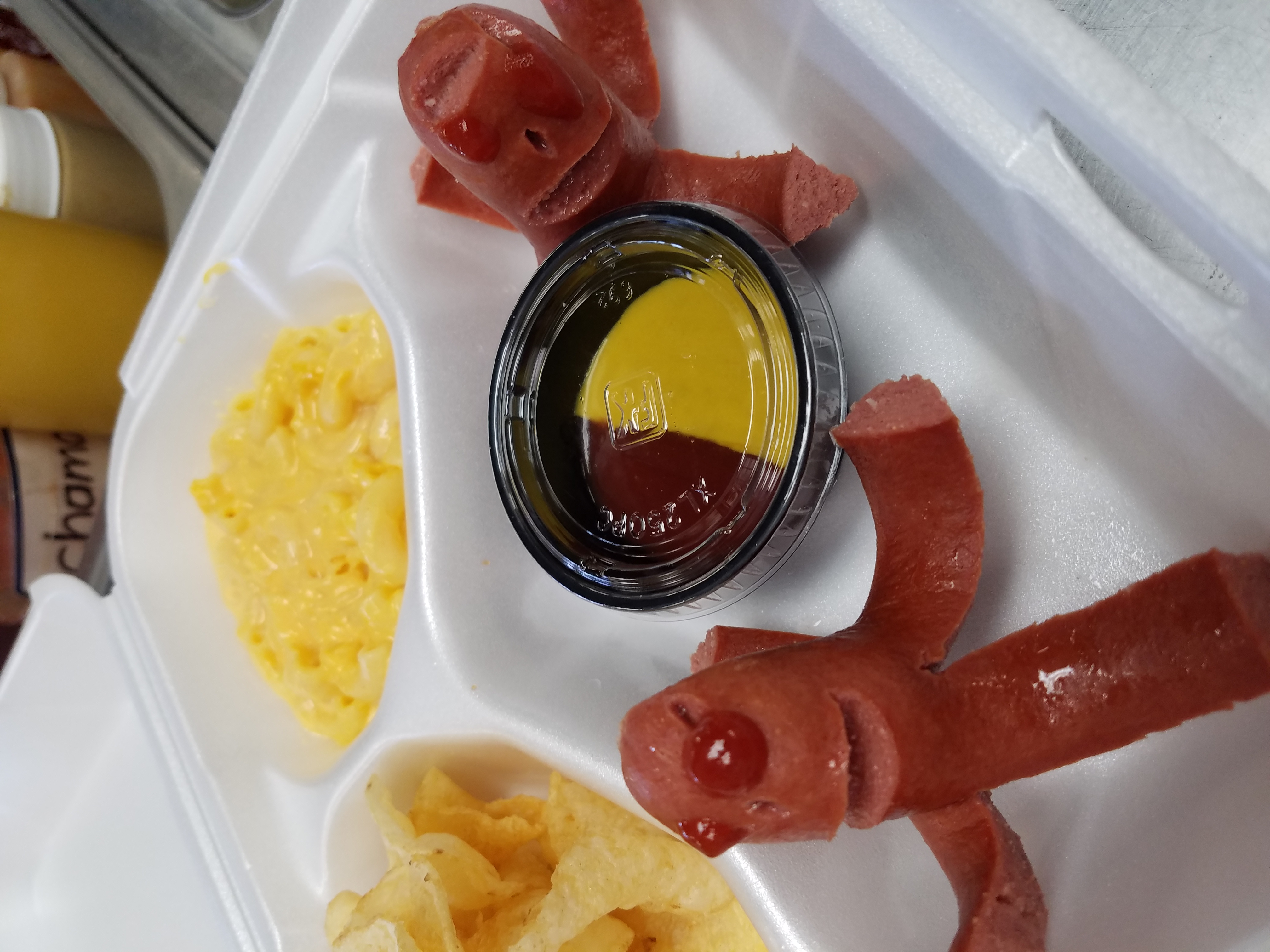 Order Kid's Mac N Squid food online from Doglicious Hot Dogs store, Glendale on bringmethat.com