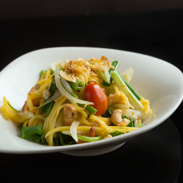 Order S7. Mango Salad food online from Noodies thai kitchen store, New York on bringmethat.com