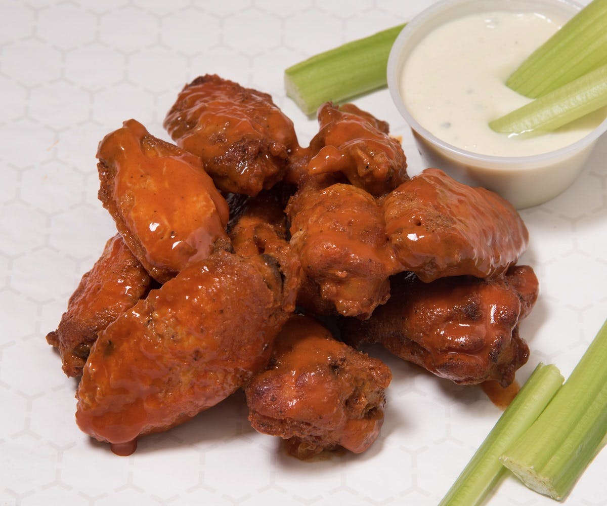 Order Buffalo Wings - 5 Pieces food online from Wadsworth Pizzeria store, Philadelphia on bringmethat.com