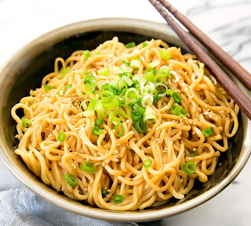 Order Sesame Cold Noodle food online from Hai Sun Chinese Restrnt store, Brooklyn on bringmethat.com