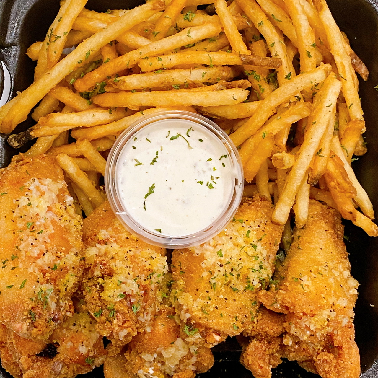 Order Crispy Chicken Wings Combo food online from Street Food HUB store, Houston on bringmethat.com