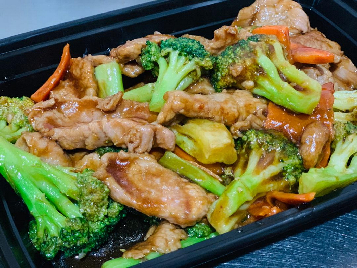 Order Beef & Broccoli food online from Spicy Girl store, Houston on bringmethat.com