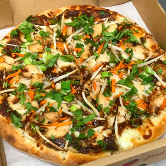 Order 8" Thai Chicken Baked Pizza food online from Valentino Gourmet store, Camarillo on bringmethat.com