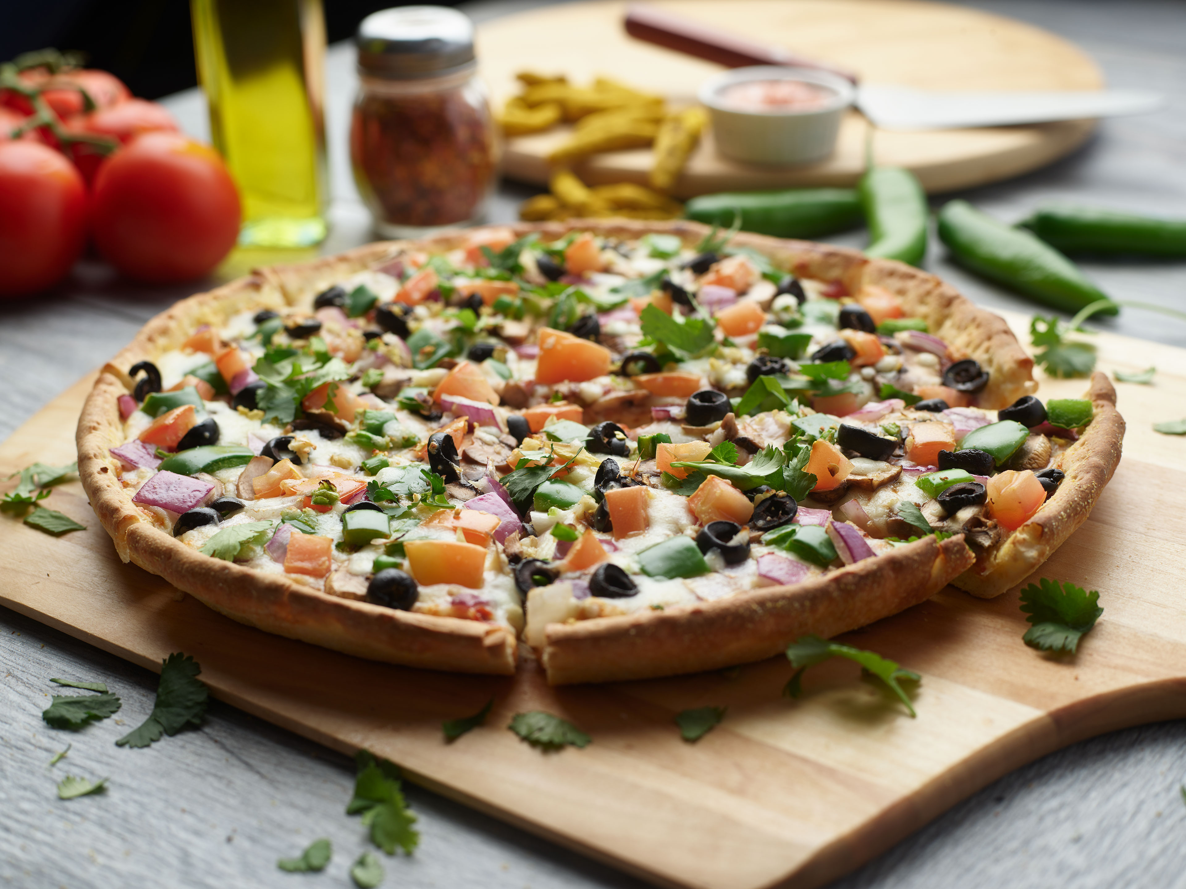 Order Indian Veggie Pizzatwist food online from Chicago Pizza With A Twist store, Lynnwood on bringmethat.com