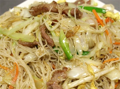 Order 38. Beef Chow Mei Fun food online from CHINA JOY 81 store, Jacksonville on bringmethat.com