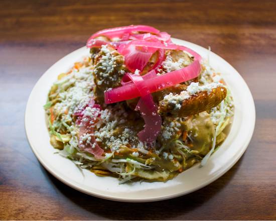Order Pollo Con Tajadas food online from El Sabor Latin Cuisine store, Ridgeland on bringmethat.com