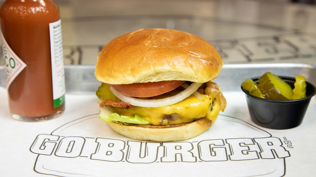 Order Single Burger food online from Go Burger store, Mount Sinai on bringmethat.com