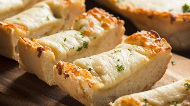 Order Cheesy Bread food online from Chicken Wings Snob store, Detroit on bringmethat.com