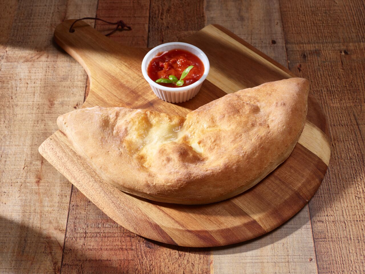 Order Cheese Calzone food online from Liberty Pizza store, Syracuse on bringmethat.com