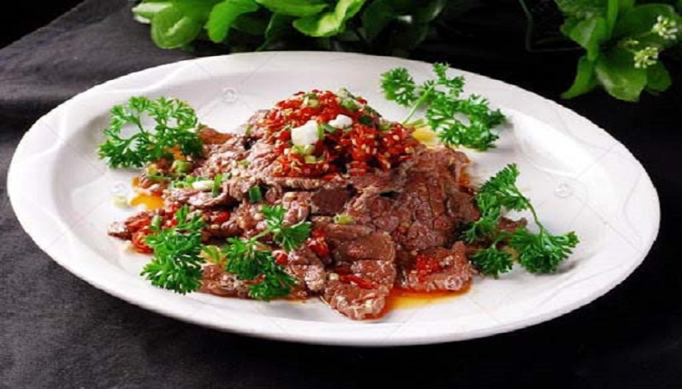 Order House Special Beef with Fresh Chili 私房嫩牛肉 food online from Sichuan Tasty store, San Francisco on bringmethat.com