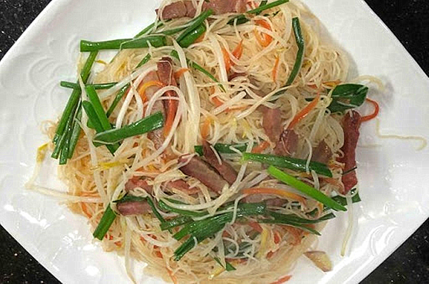 Order Roast Pork Chow Mei Fun 叉烧米粉 food online from Oriental Kitchen store, Philadelphia on bringmethat.com