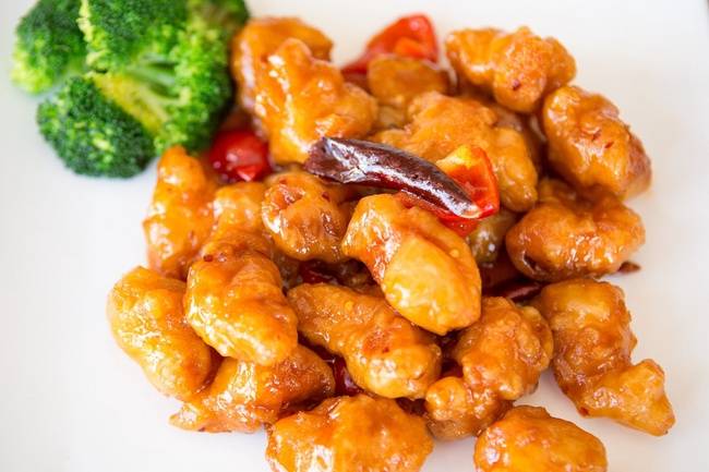 Order General Gao Chicken food online from Fuji at Kendall store, Cambridge on bringmethat.com