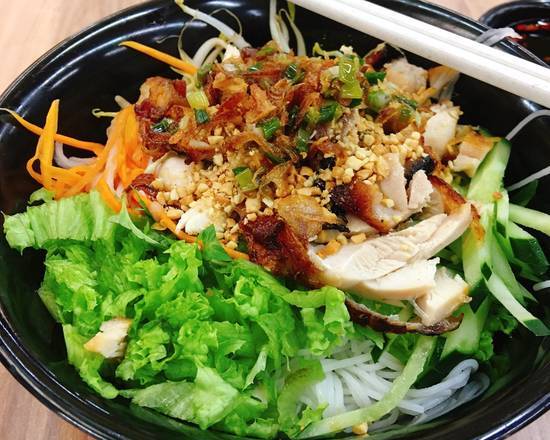 Order Grilled Chicken Vermicelli food online from Pholicious store, Seminole on bringmethat.com