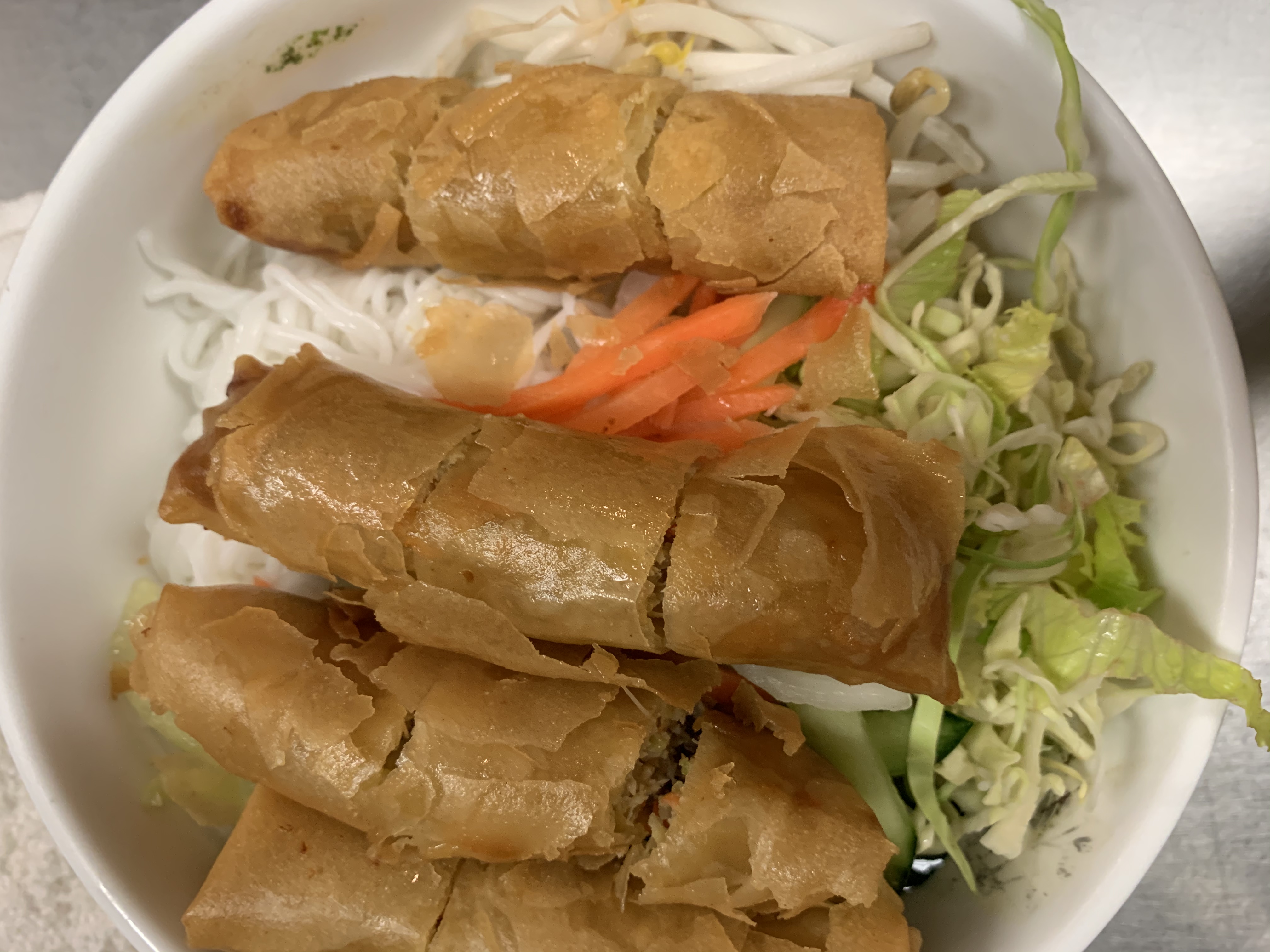 Order 30. Egg rolls vermicelli. food online from Yummy Pho store, Oceanside on bringmethat.com