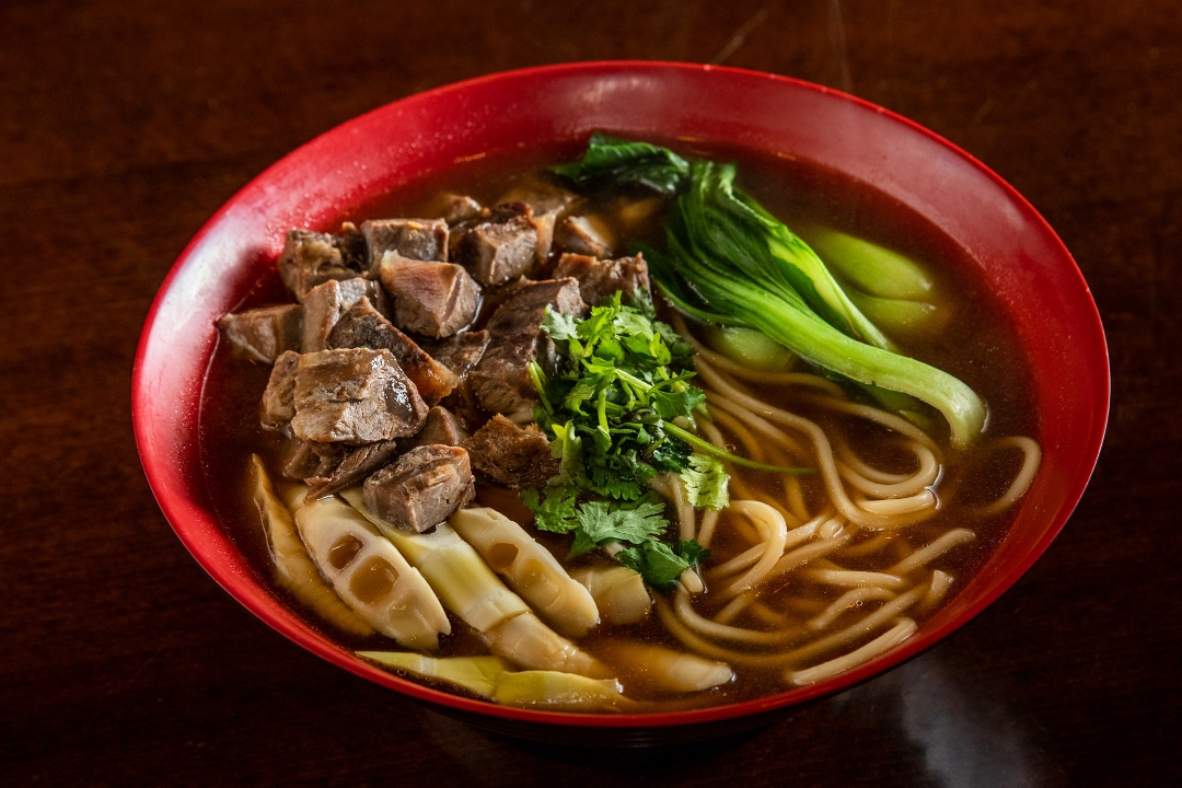 Order 紅燒牛肉麵 Braised Beef Noodle Soup food online from Han Dynasty store, Exton on bringmethat.com