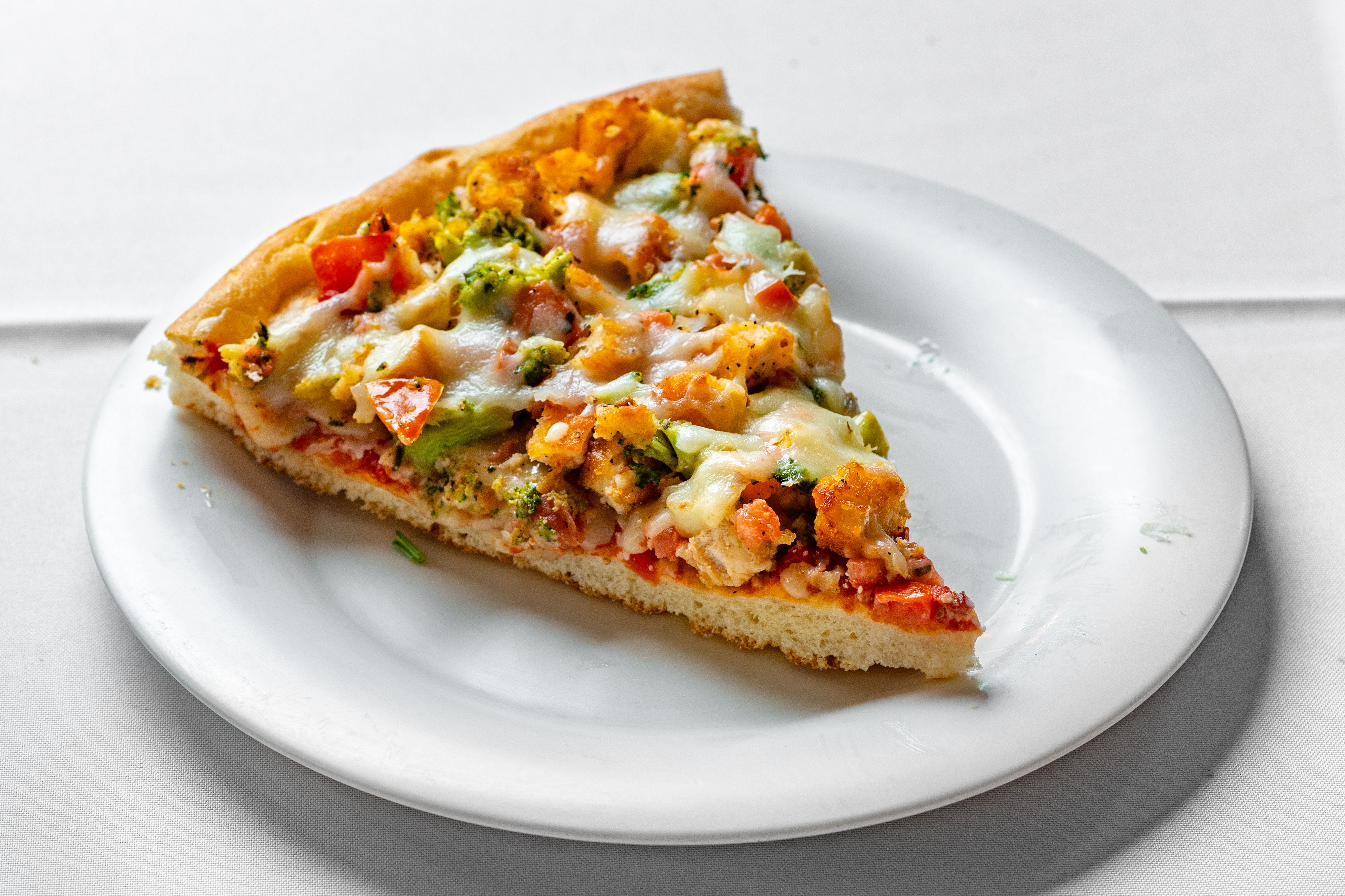Order Chicken, Broccoli & Tomato Pizza - Personal 12" food online from Frank's Pizza store, Hopatcong on bringmethat.com
