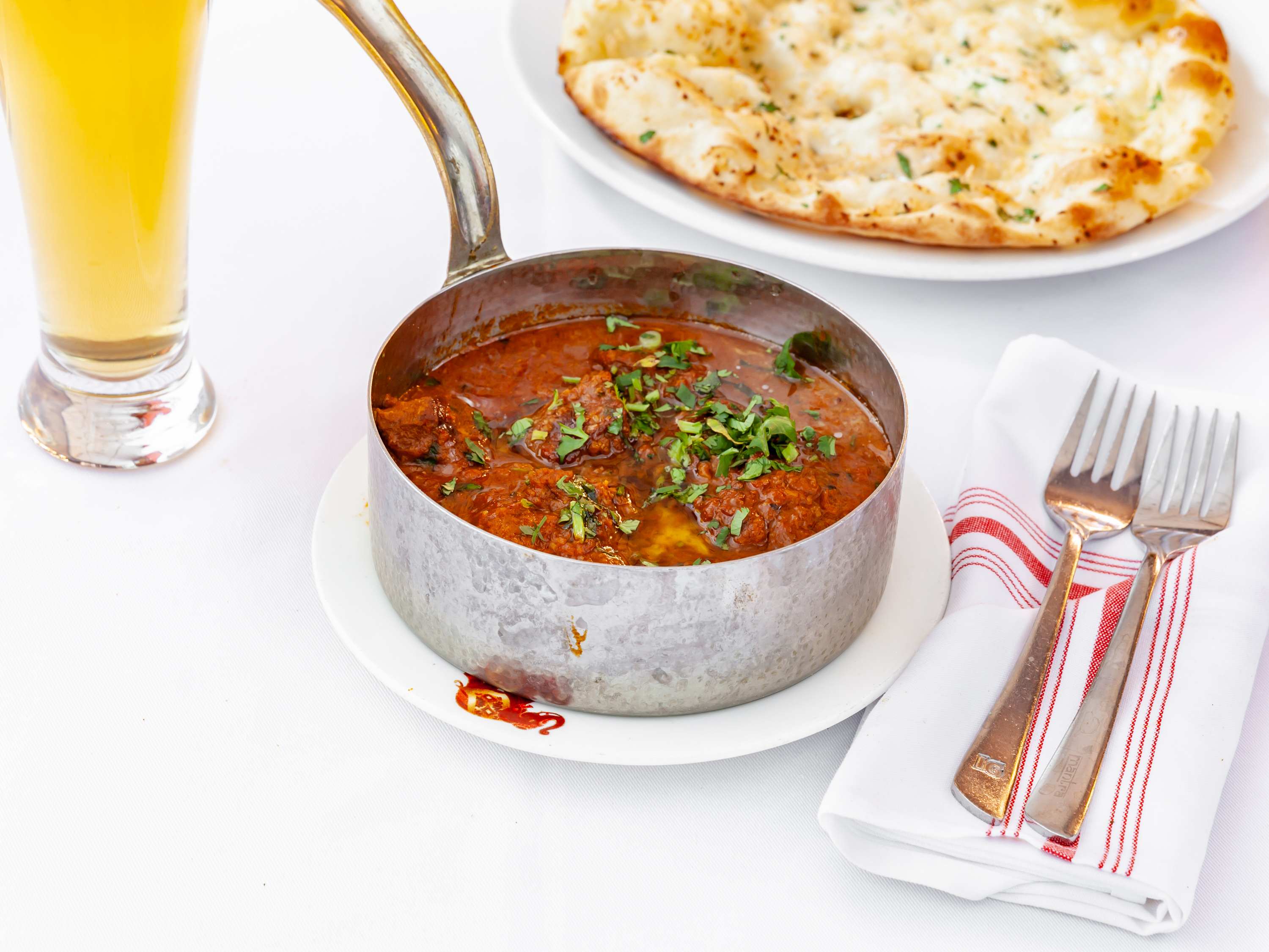 Order Murgh Tikka Masala-Chef Special food online from Indian Garden Restaurant store, Chicago on bringmethat.com