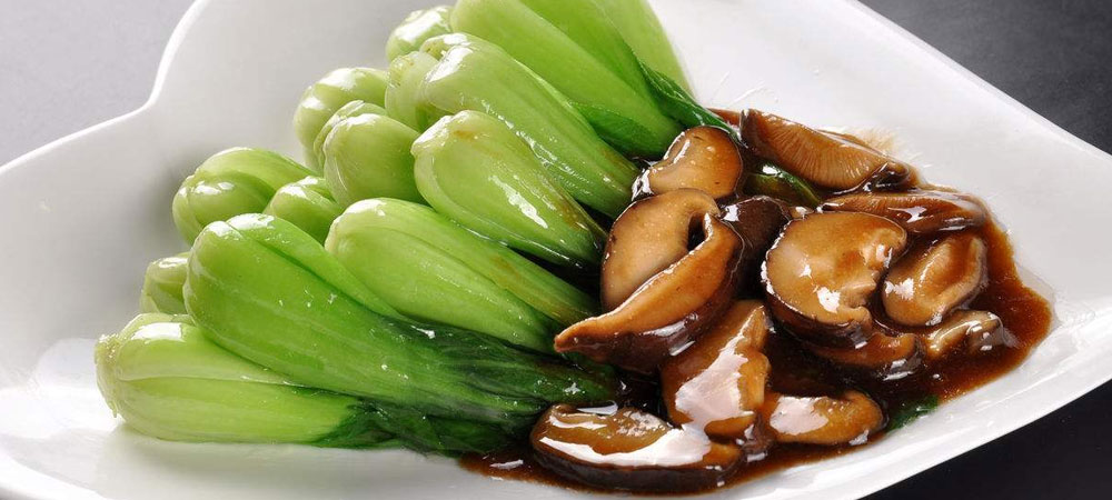 Order V3. Black Mushroom with Bok Choy food online from China First store, Seattle on bringmethat.com