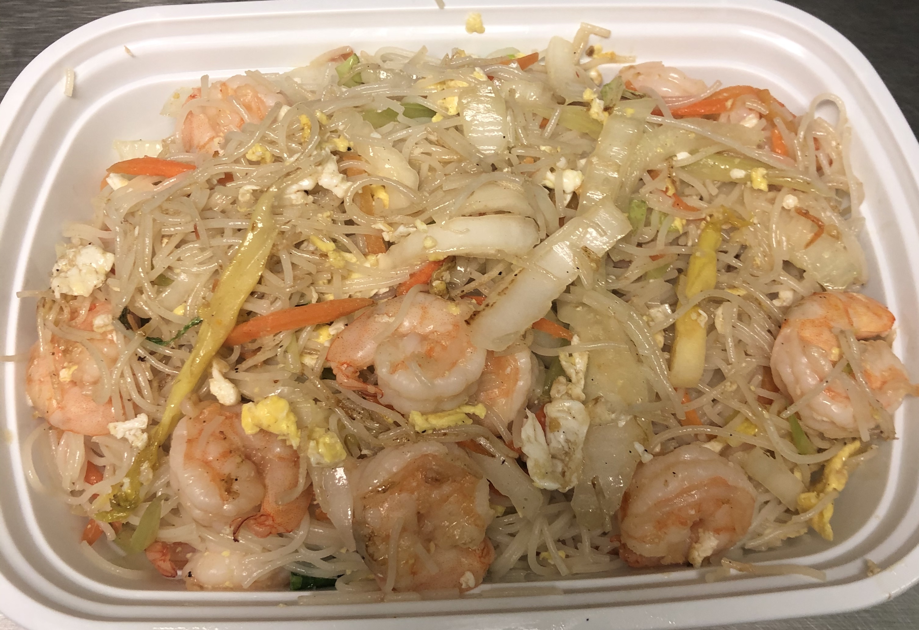 Order 44. Shrimp Chow Mein Fun food online from China Star store, Dunbar on bringmethat.com