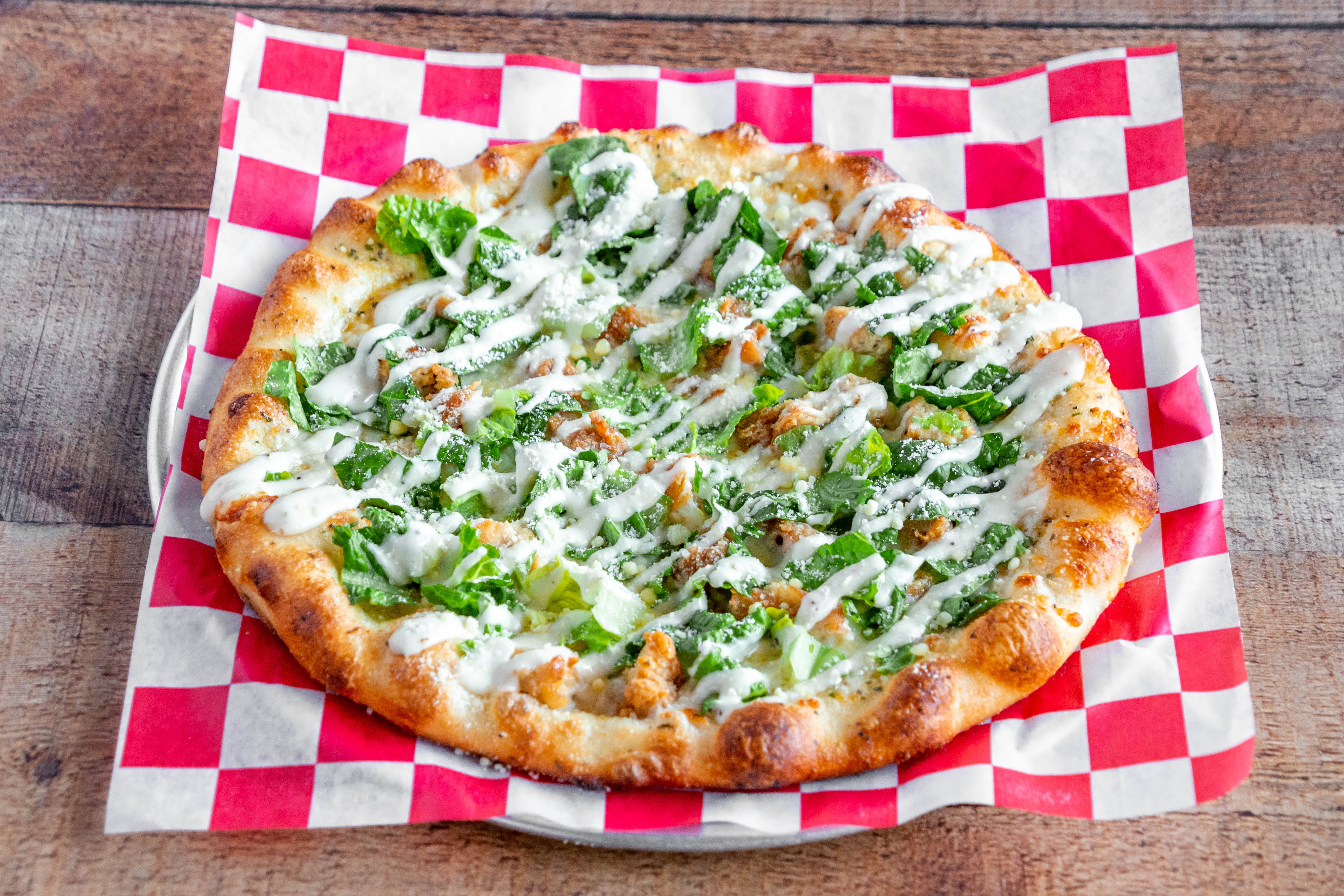 Order Chicken Caesar Pizza - Small 10'' food online from Fratelli Pizzeria & Cafe store, Bethlehem on bringmethat.com