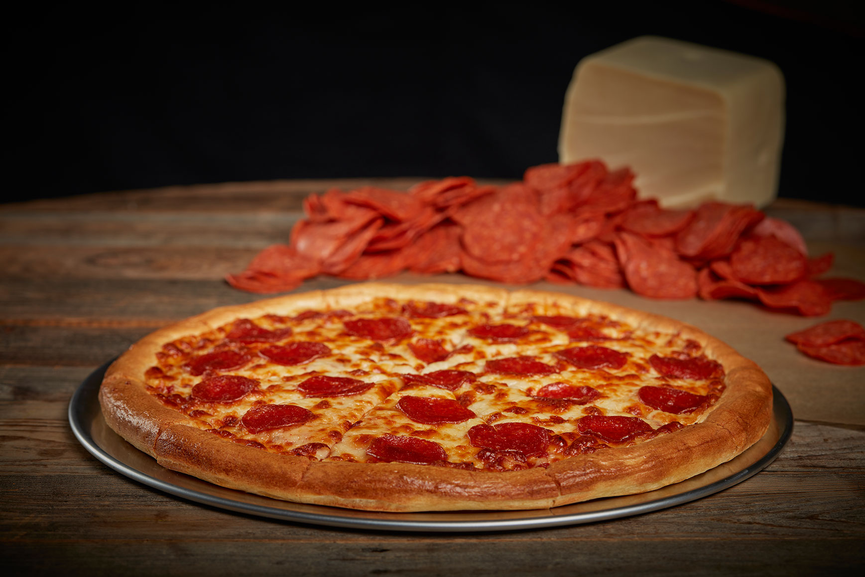 Order Pepperoni Pizza food online from Pregio Pizza store, Downey on bringmethat.com