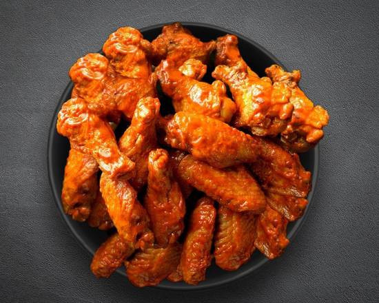 Order Classic Chicken Wings food online from Express Pie Parlor store, San Francisco on bringmethat.com