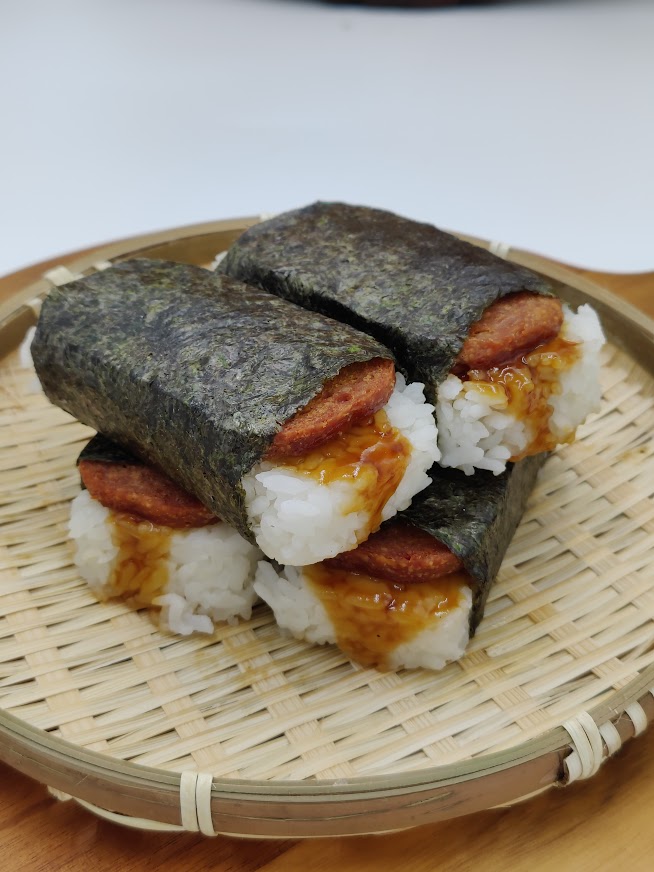 Order 4 Pieces Spam Musubi food online from Maui Hawaiian Bbq store, Oceanside on bringmethat.com