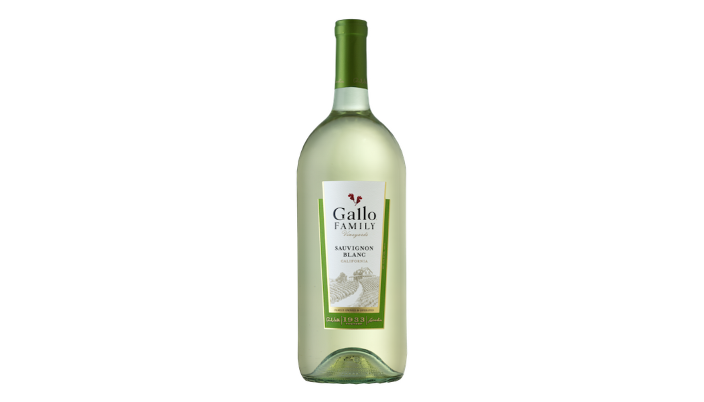 Order Ernest & Julio Gallo Twin Valley Sauvignon Blanc 1.5L food online from Robert Market store, Los Angeles on bringmethat.com