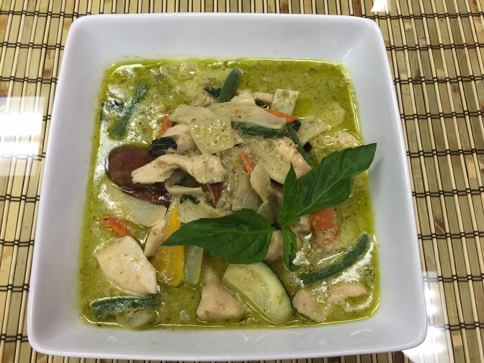 Order Green Curry food online from Pho-Shi Restaurant store, Fort Wayne on bringmethat.com