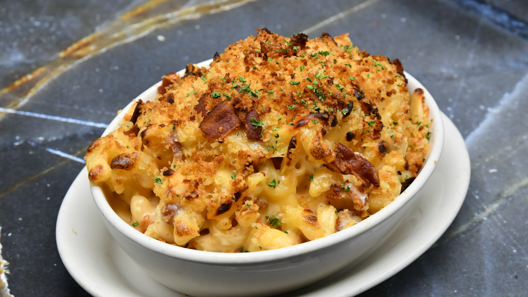 Order Bacon & Onion Macaroni & Cheese food online from Morton The Steakhouse store, King of Prussia on bringmethat.com