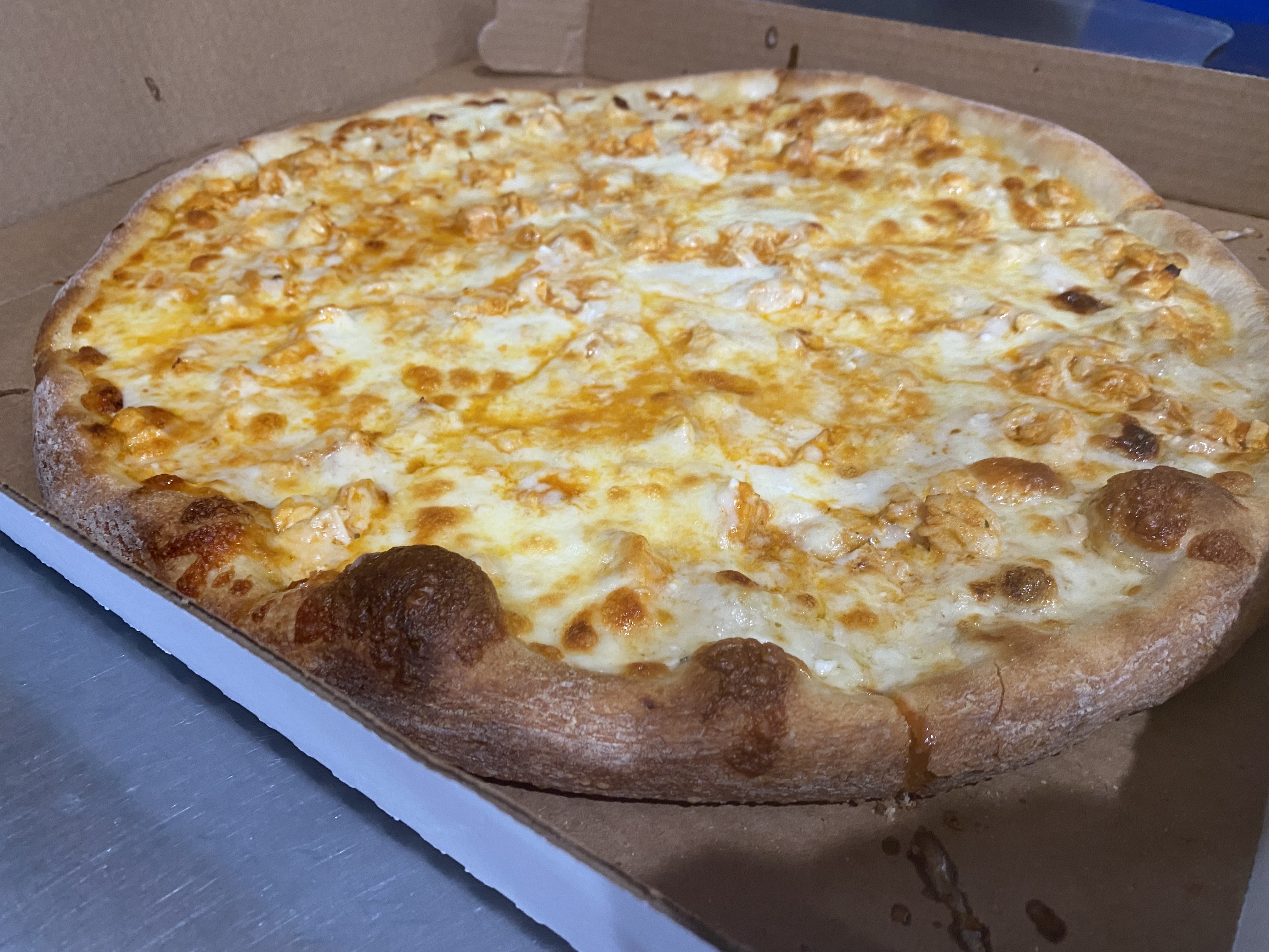 Order Buffalo Chicken Specialty Pizza food online from Pepperoni store, Oaklyn on bringmethat.com