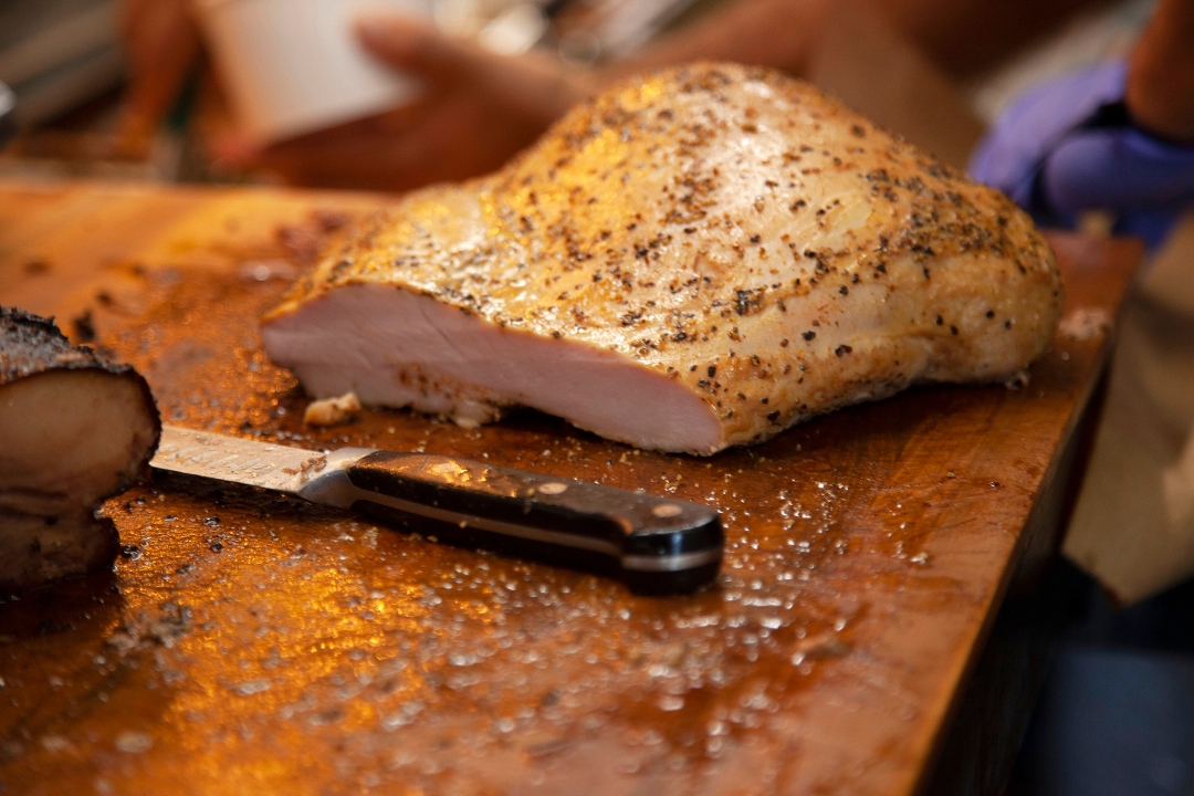 Order 1/4lb Smoked Turkey Breast food online from Blu's Barbeque & Bbq Catering store, Dallas on bringmethat.com