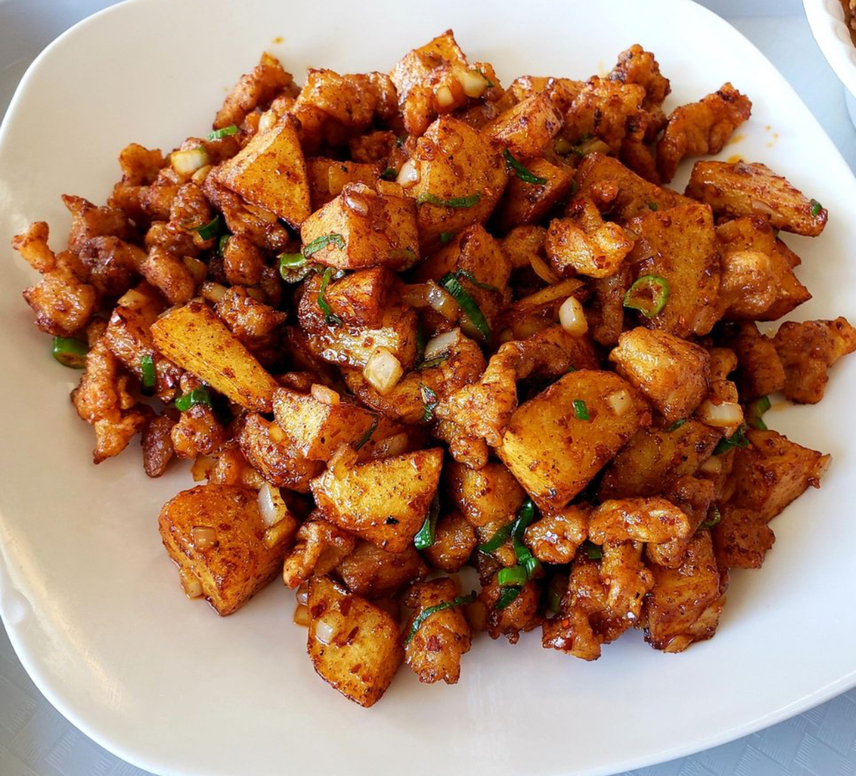 Order SC13. Fried Chicken with Spicy Potato food online from Szechuan Taste store, Woodbridge on bringmethat.com