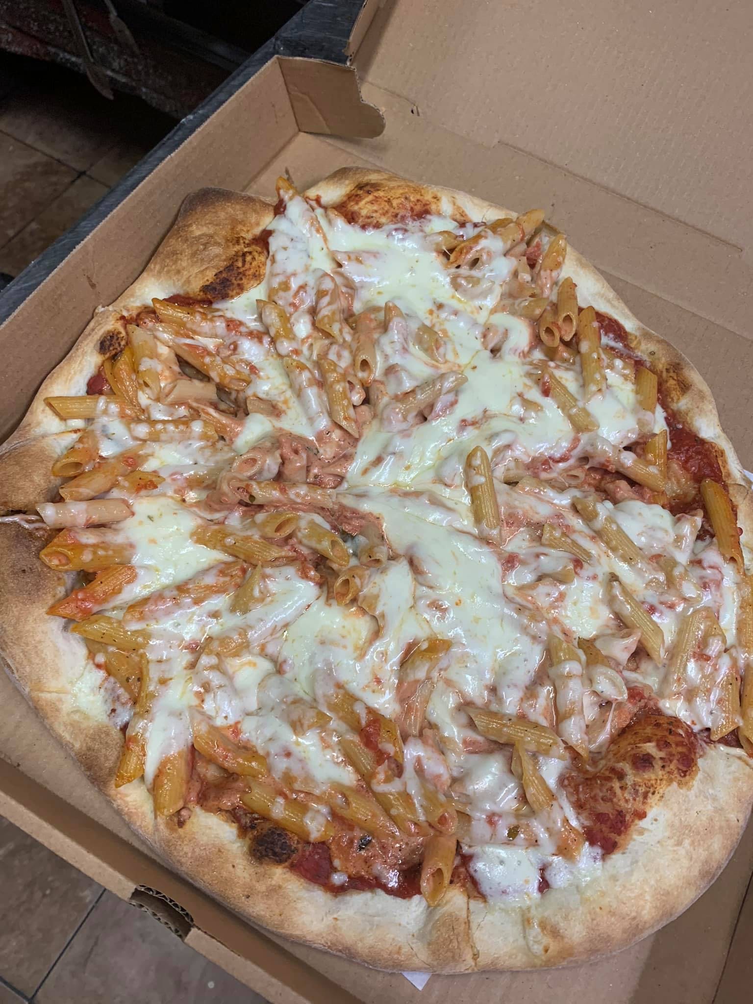 Order Penne Alla Vodka Pizza - Personal 10'' (8 Slices) food online from Alfredo Brick Oven Pizza store, Hazle Township on bringmethat.com