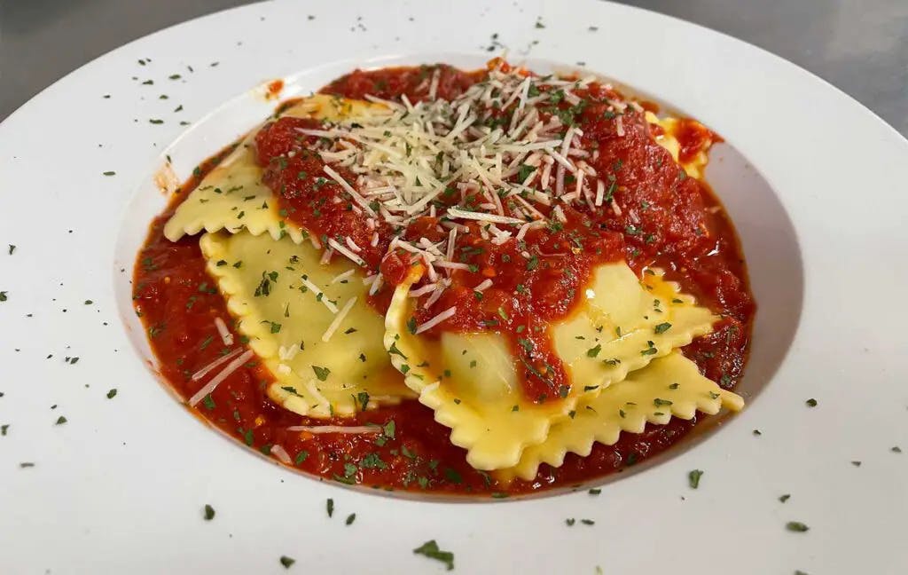 Order Meat Ravioli - Single (6 Pieces) food online from Pagoni's Pizza store, Kaukauna on bringmethat.com