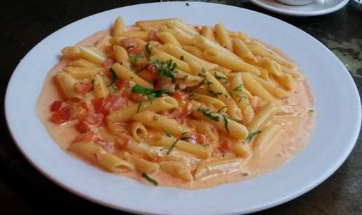 Order Penne in Vodka Sauce food online from Don giovanni ristorante store, New York on bringmethat.com
