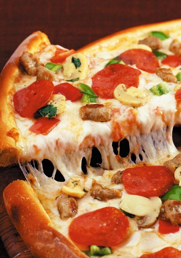 Order Slice of NY Style Pizza with Topping food online from Sbarro store, El Cajon on bringmethat.com