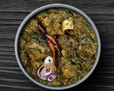 Order Lamb & Spinach Green Curry food online from Tick-Tock Tikka House store, Cary on bringmethat.com