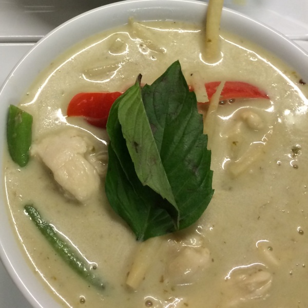 Order Green Curry food online from Thai Tea Asian Fusion Cafe  store, Irving on bringmethat.com