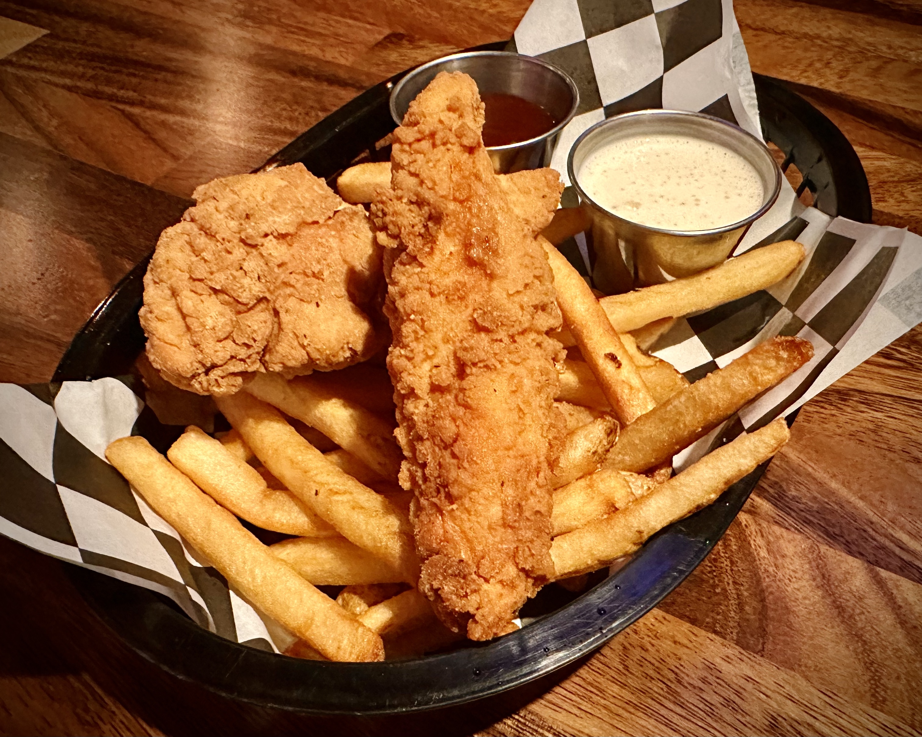 Order Chicken Tenders food online from Dunning Pour House store, Chicago on bringmethat.com