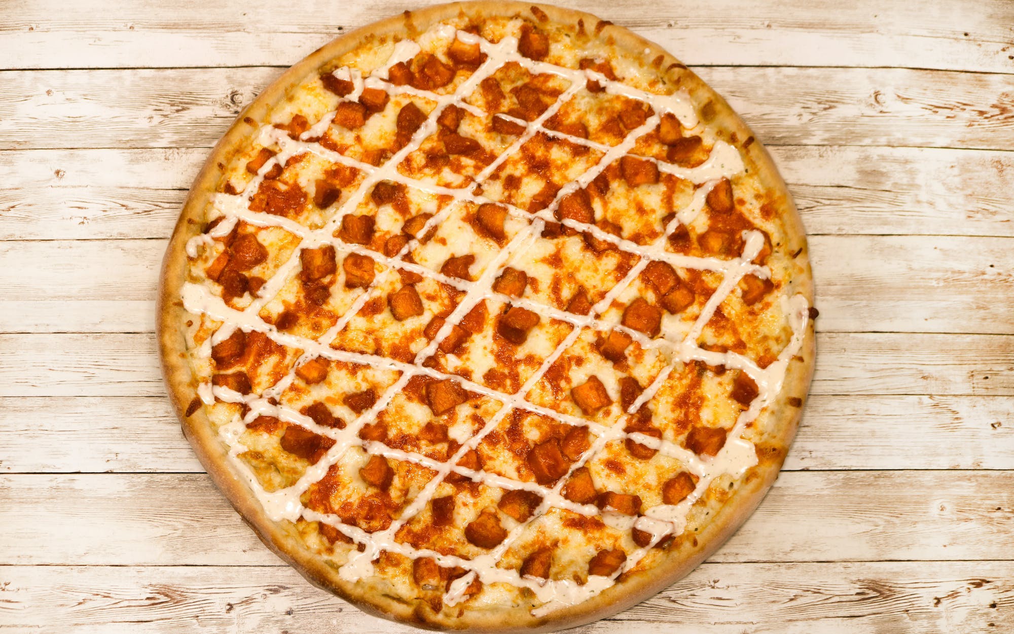 Order Buffalo Chicken Pizza - Personal 10'' food online from Villa Pizza store, South Plainfield on bringmethat.com