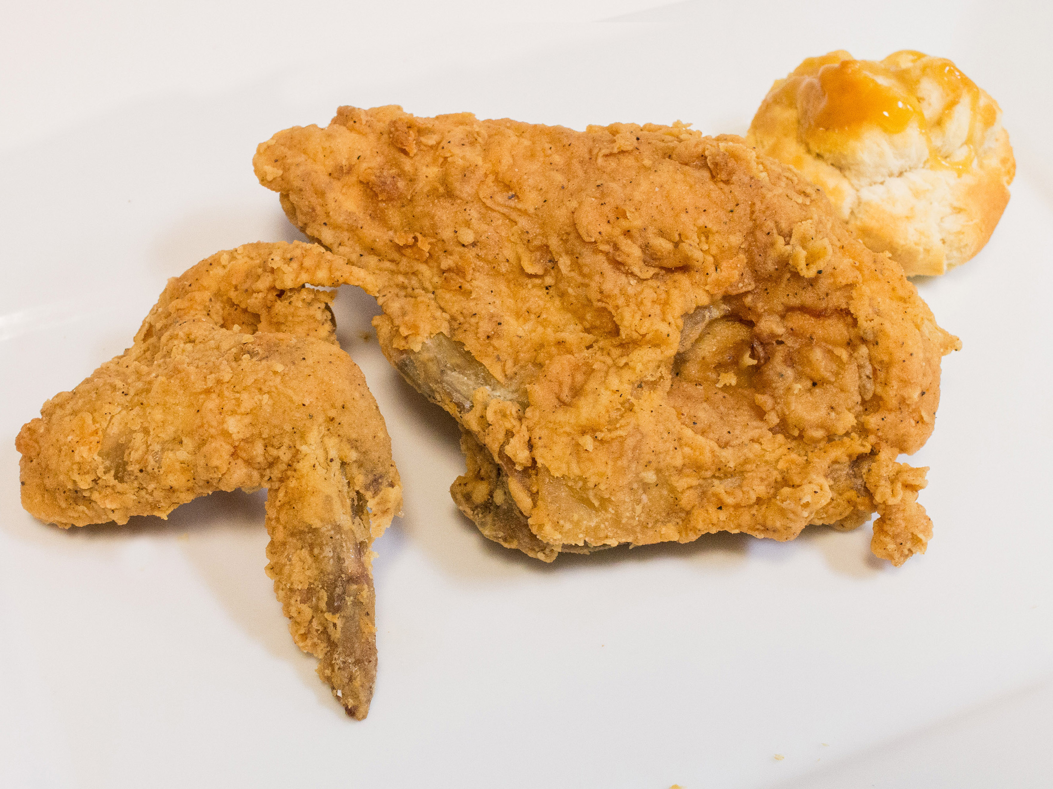 Order White Chicken Special food online from Ultimate Pizza store, Howell on bringmethat.com