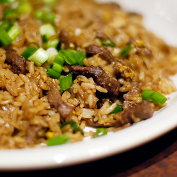 Order 28. Beef Fried Rice food online from China Gourmet store, Palmetto Bay on bringmethat.com