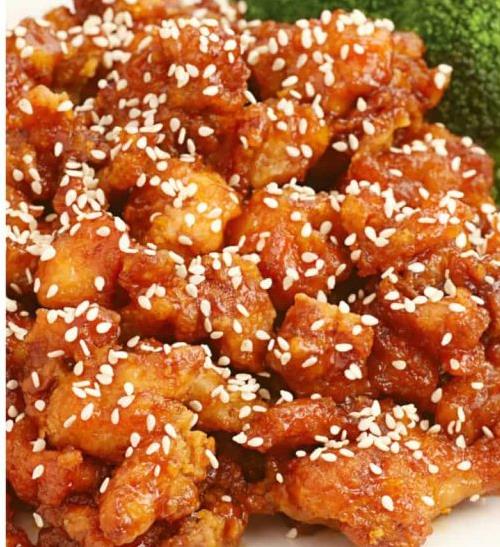 Order N1. Sesame Chicken food online from Hui Restaurant & Bar store, New York on bringmethat.com