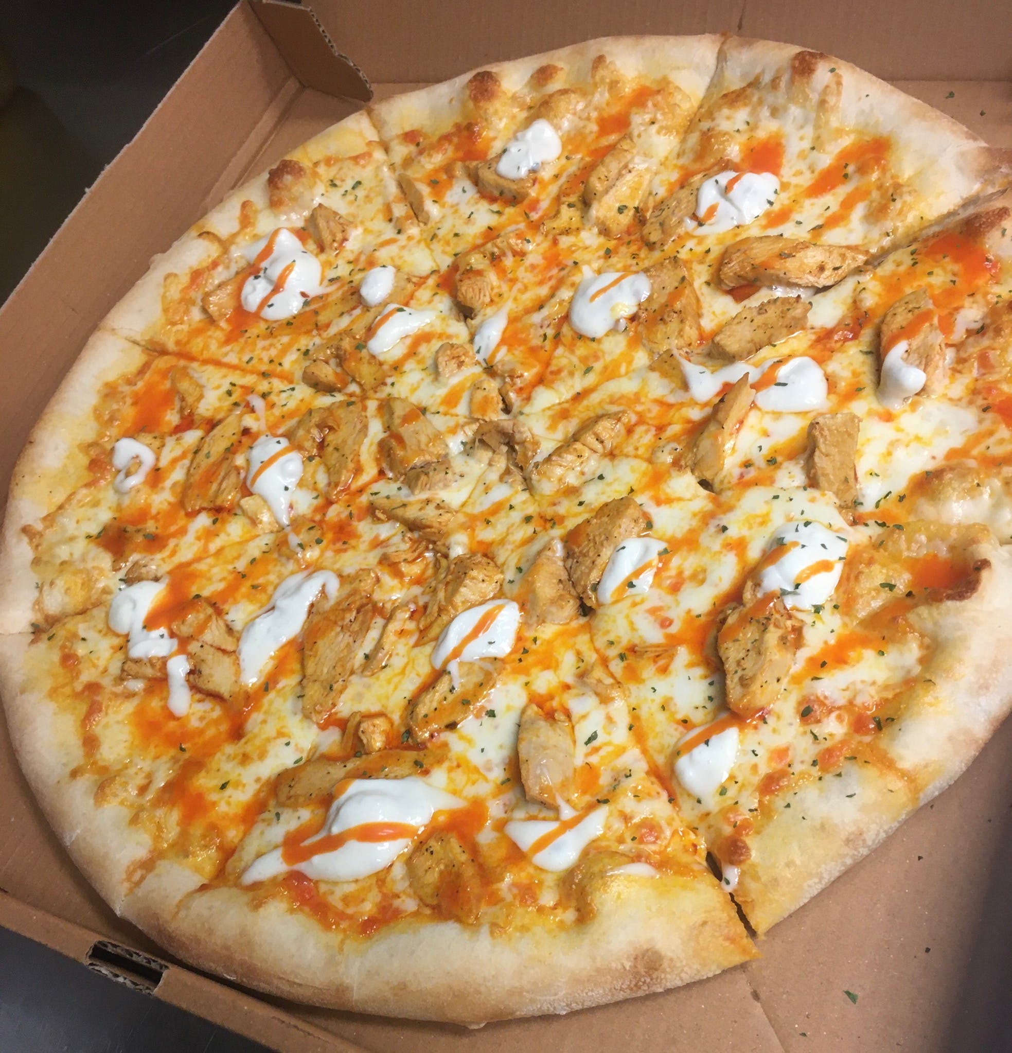 Order Buffalo Chicken Pizza - Personal 10" food online from Amore Pizza & Pasta store, Pottstown on bringmethat.com