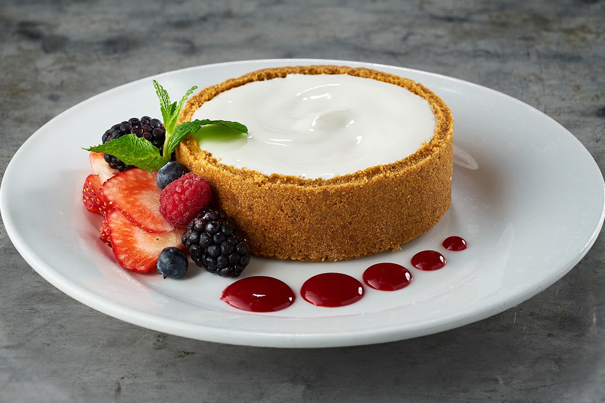 Order CLASSIC CHEESECAKE food online from Ruth Chris Steak House store, Boston on bringmethat.com