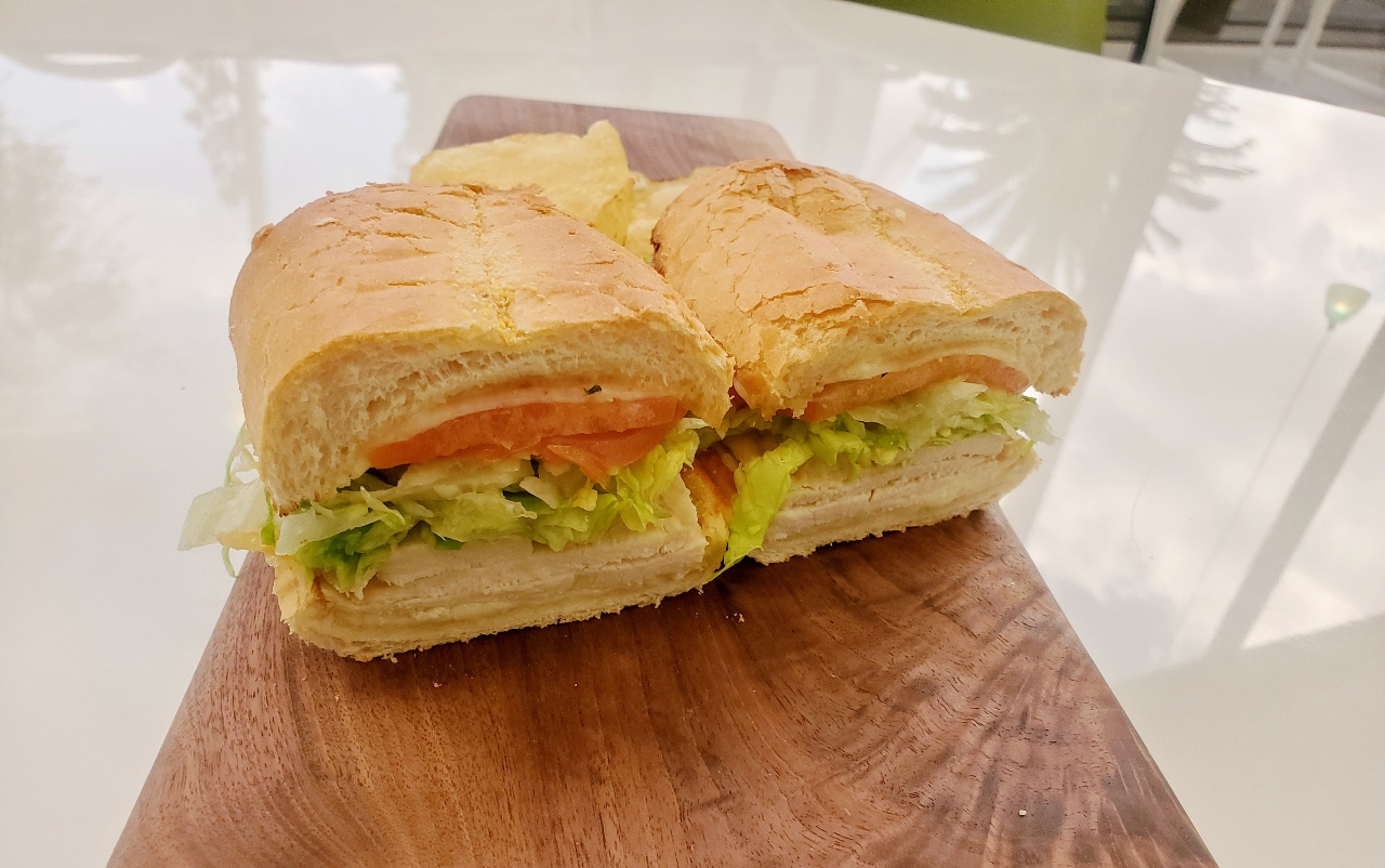 Order Grilled Chicken Sandwich food online from Cafe Artys II store, Newport Beach on bringmethat.com